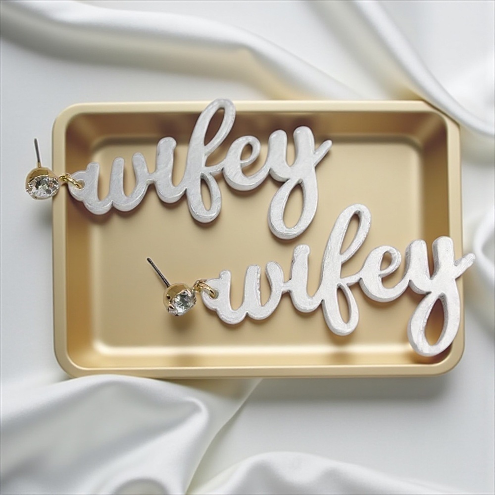Wifey for Lifey – Marbled Bridal Earrings with Sparkle! Honeymoon Accessories